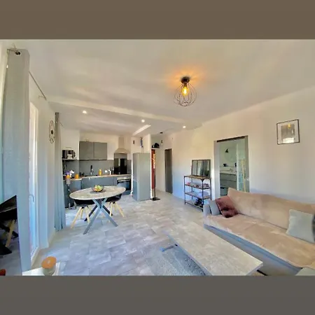 Private Parking * Ajaccio (Corsica)