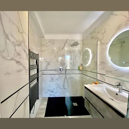 Private Parking Apartment Ajaccio (Corsica)